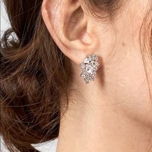 BaubleBar Navi Studs